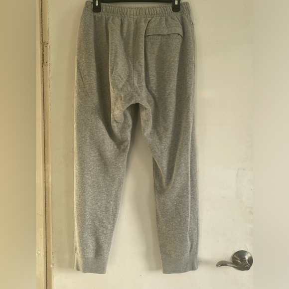Nike grey sweatpants - Picture 3 of 6